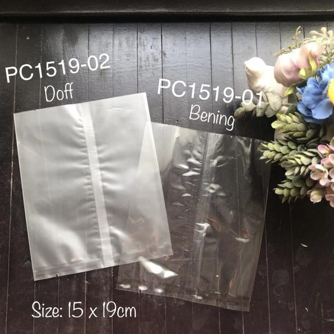 

Plastik Polos PC1519-02 mooncak37