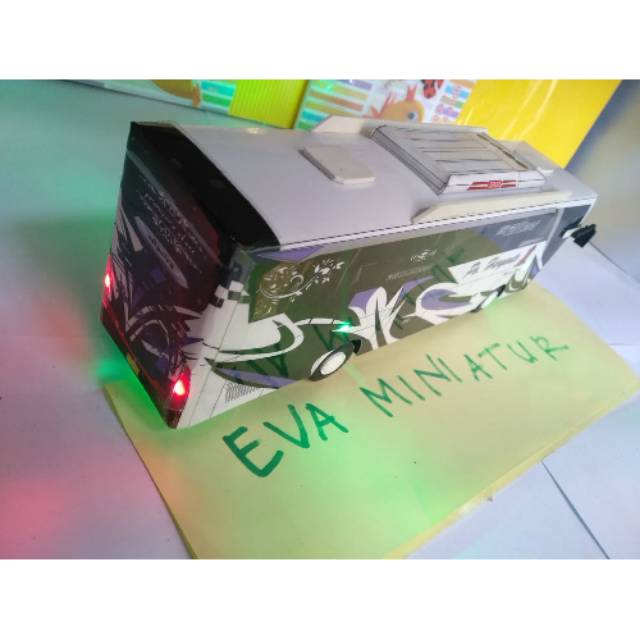 Miniatur Bis Tanpa Interior PO Haryanto