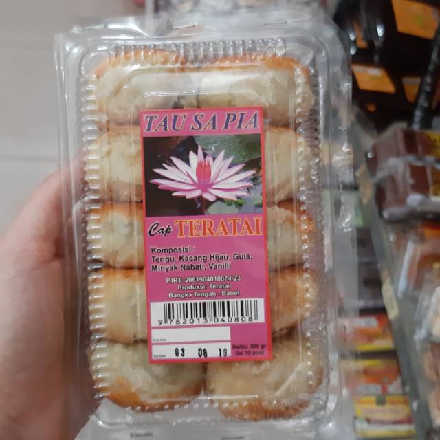 

Pia isi kacang ijo