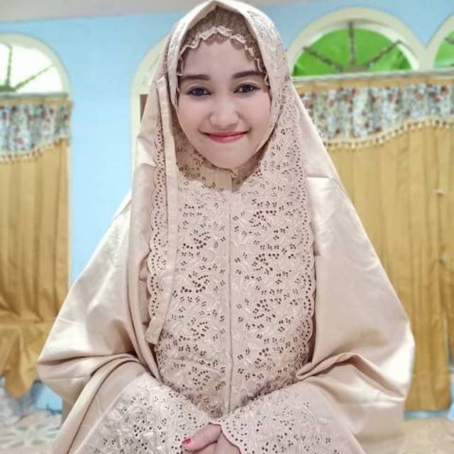 Mukena Syahrini mikro
