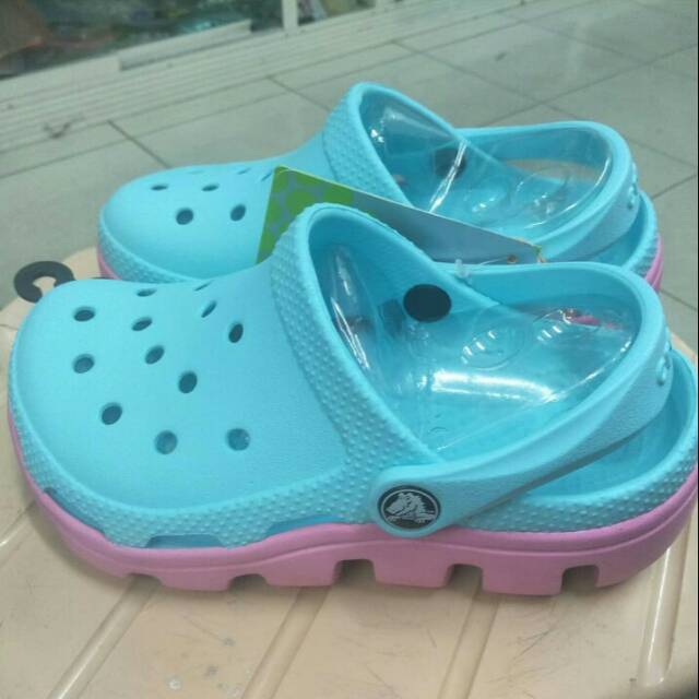 Crocs duet sport