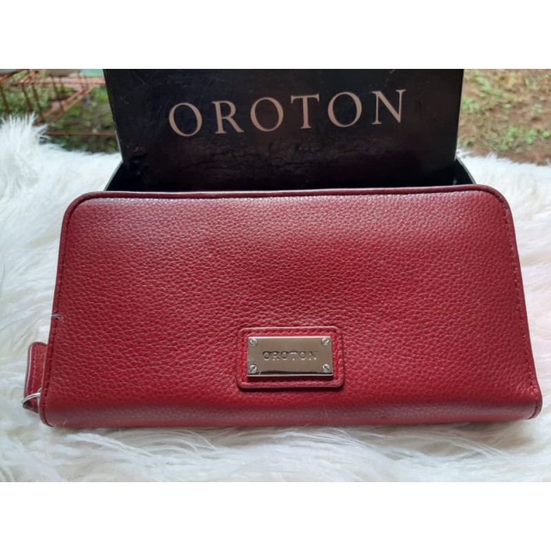 Preloved Oroton Long Wallet