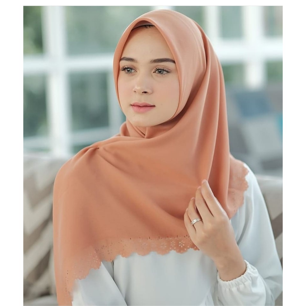 ( 1KG =16PCS ) LASER SEGIEMPAT DIAMOND CUTTING SEGIEMPAT NON PET HIJAB JILBAB KHIMAR INSTANT BERGO