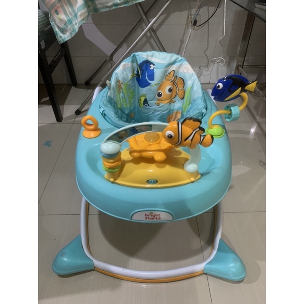 Baby walker bayi second murah kondisi bagus