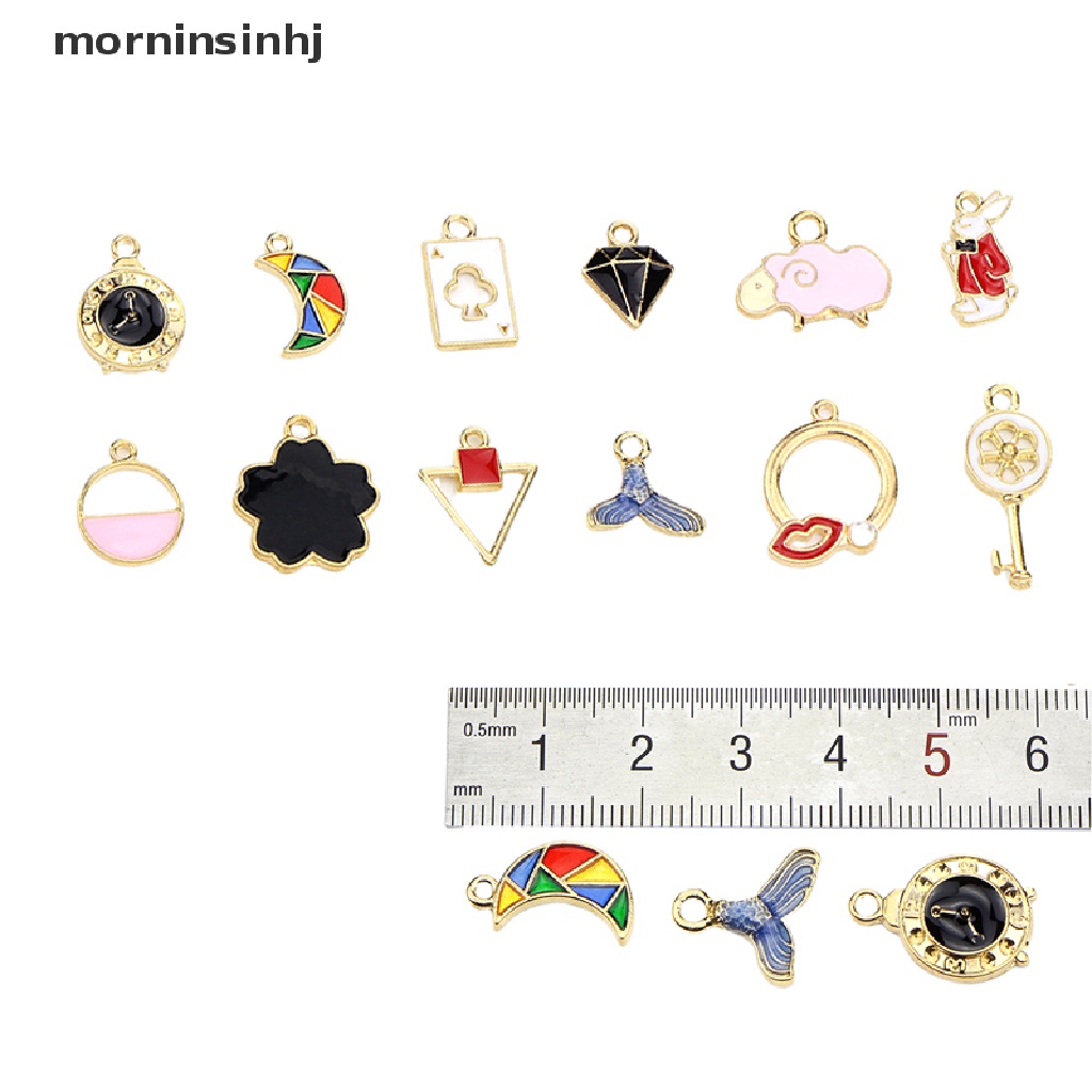 30pcs / set Liontin Bahan Alloy Enamel Gaya Campuran Untuk Perhiasan Charms