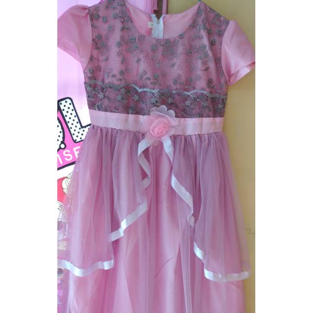 Gaun pesta anak mewah