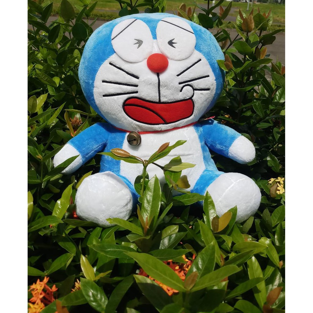 BONEKA DORAEMON XL