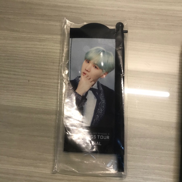 BTS - Wings Tour Suga flag