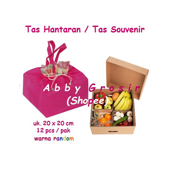 

Tas Hantaran 20x20 cm Kantong Serut Kain Tas Souvenir Berkat Bekal Kotak Nasi utk Hajatan Pernikahan