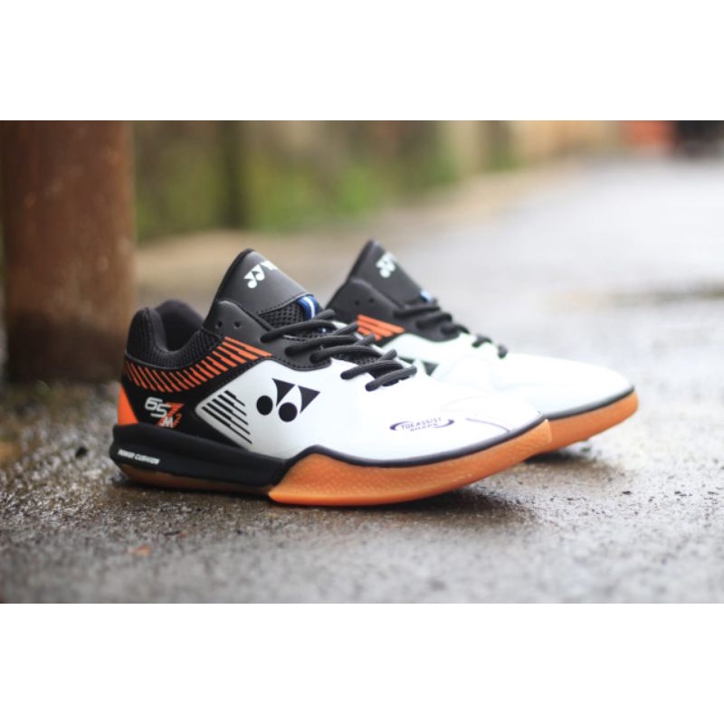 Sepatu yonex POWER CUSHION BADMINTON original vietnam, BISA COD SEPATU BULU TANGKIS