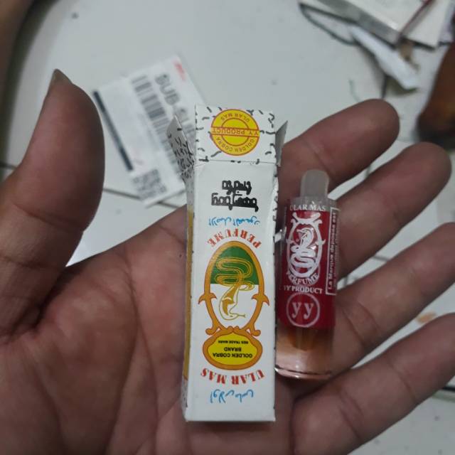 

Minyak cobra