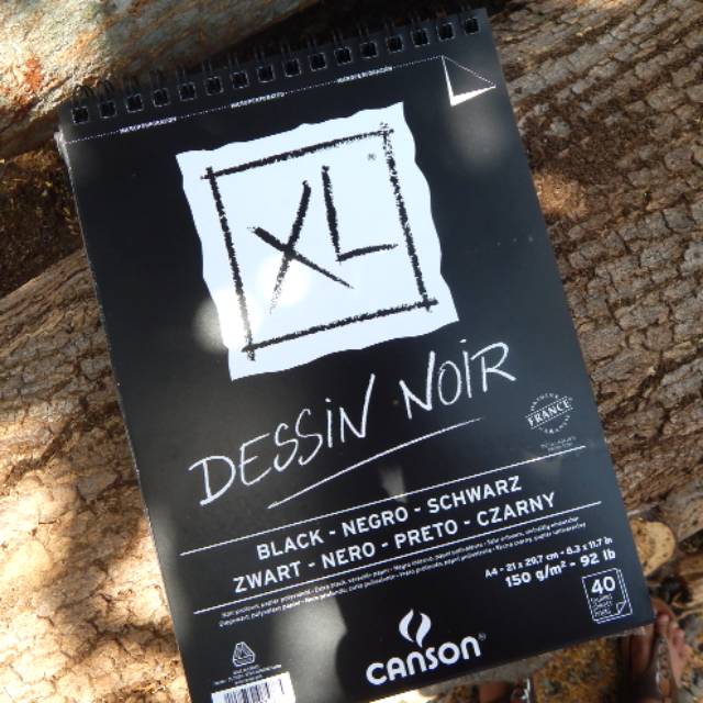 Canson XL Dessin Noir A4 (Black Pad)