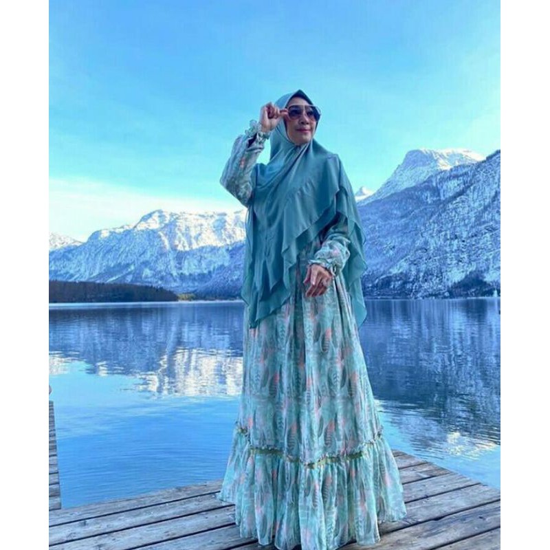 PRELOVED DRESS SEINAA HIJAB