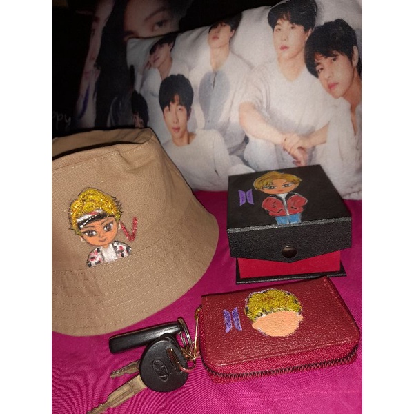 BTS TAEHYUNG MERCHANDIES LUKIS  CUSTOM  PAKET