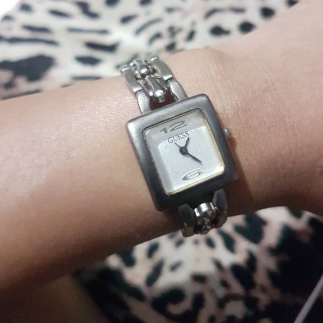 Jam tangan guess watches original ori authentic preloved bekas second