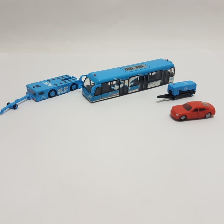 AIRPORT GSE sets KLM XX2023 DIECAST PESAWAT - DIECAST LAINNYA