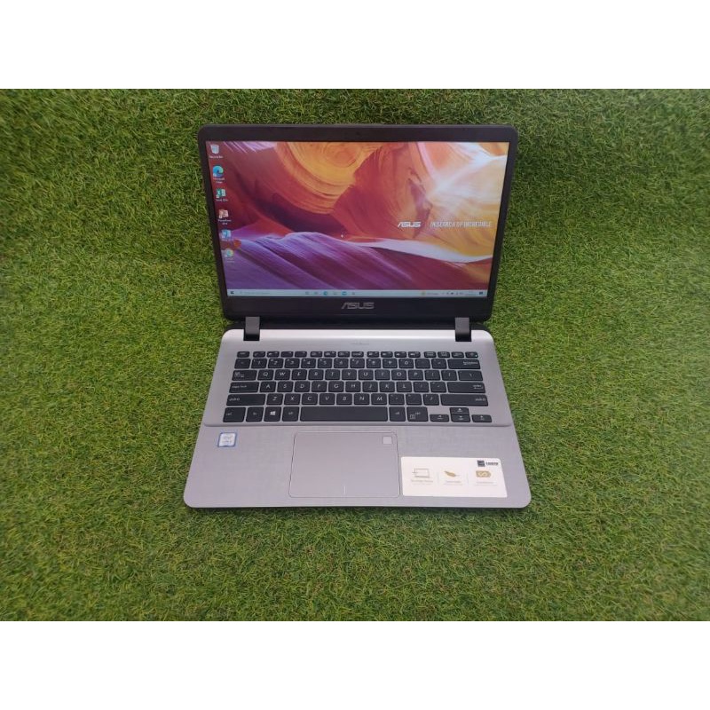 Laptop Asus Vivobook 14-X441UAR Ram 4gb HDD 500gb core i3 Gen7