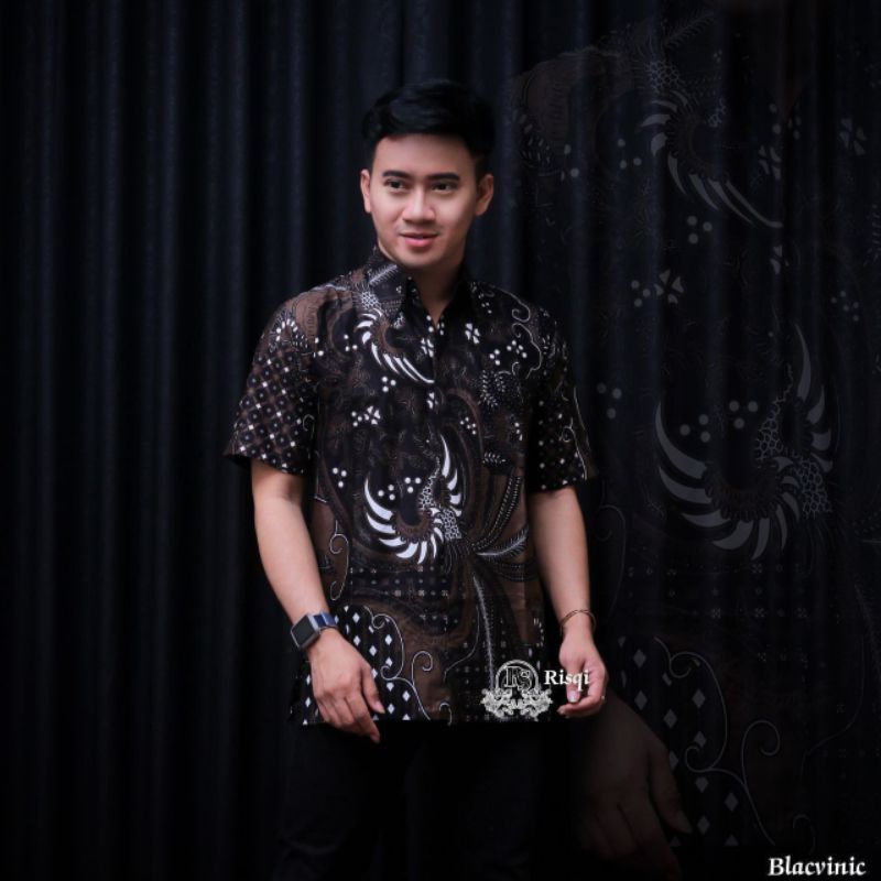 KEMEJA BATIK PRIA LENGAN PENDEK BIG SIZE JUMBO M.L.XL.XXL.XXXL.4L.5L.6L.7L.8L.9L.10L