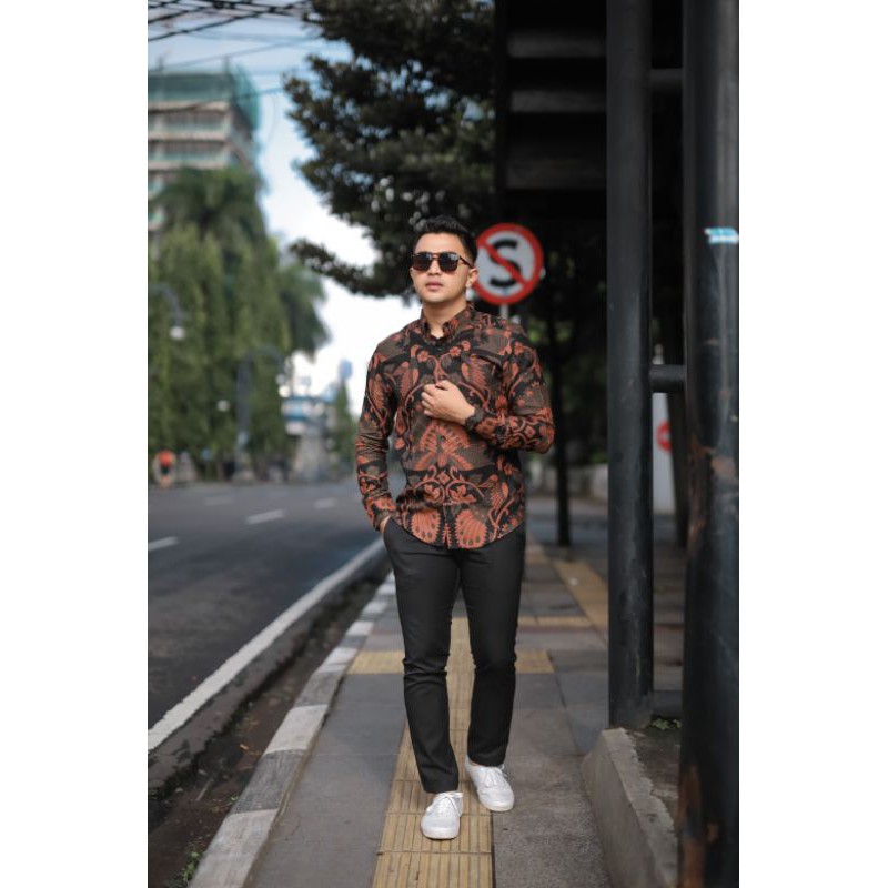 Kemeja Baju Batik Pria Slimfit Modern eksklusif Premium Brahma