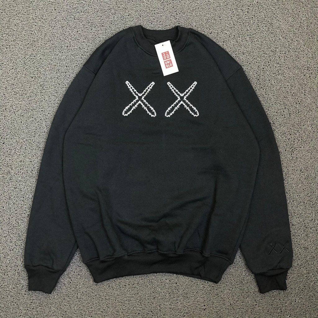JAKET SWEATER CREWNECK UNIQLO X KAWS SESAME STREET EMBROIDERED XX BLACK MURAH MODIS
