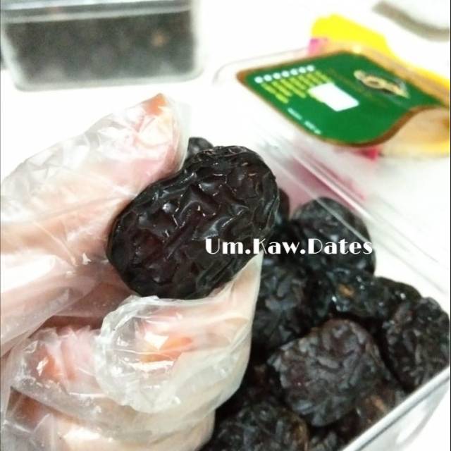 

KURMA AJWA/KURMA NABI (ajwa premium, super, medium, organik)