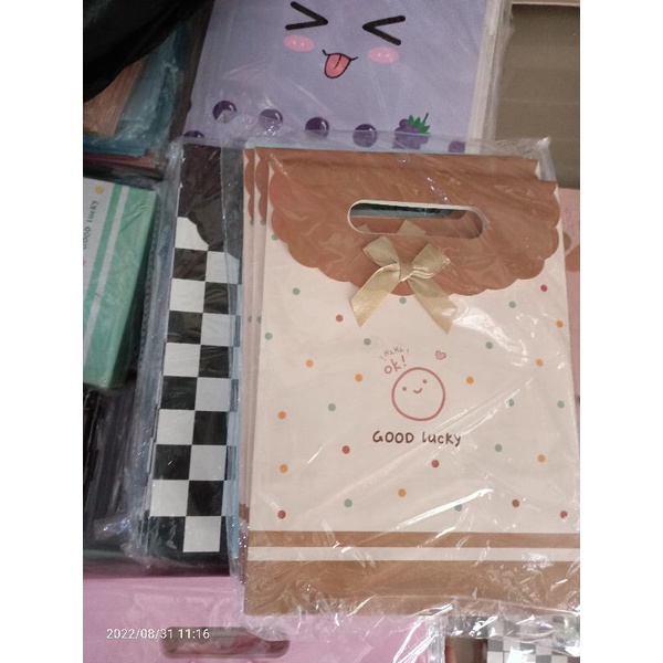 

PAPERBAG IMPORT L