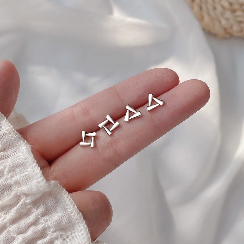 We Flower Anting Stud S925 Silver Bentuk Segitiga Persegi Geometris Hollow Minimalis Untuk Wanita