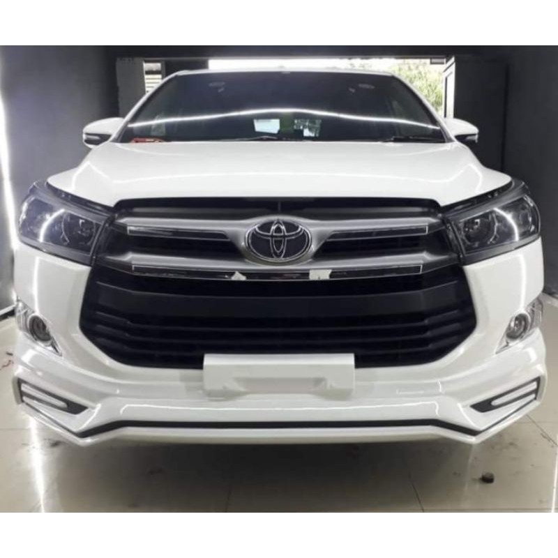 Bodykit TRD Innova Reborn