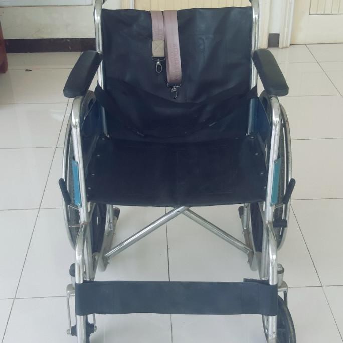 HARGA MENARIK ! kursi roda bekas