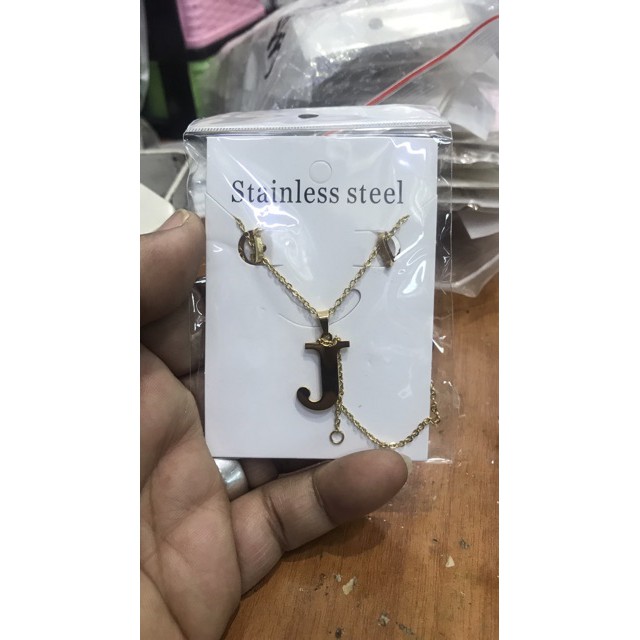 Kalung alpabhet/kalung huruf/kalung inisial/kalung set titanium