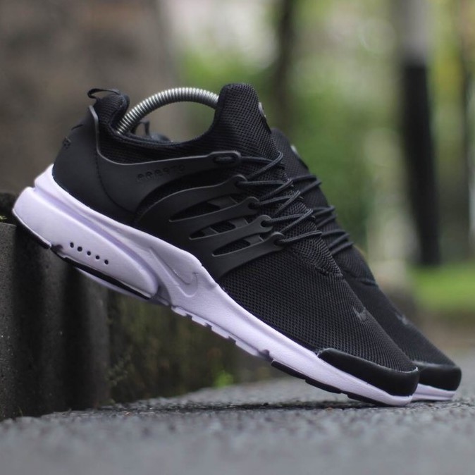 nike running shoes presto