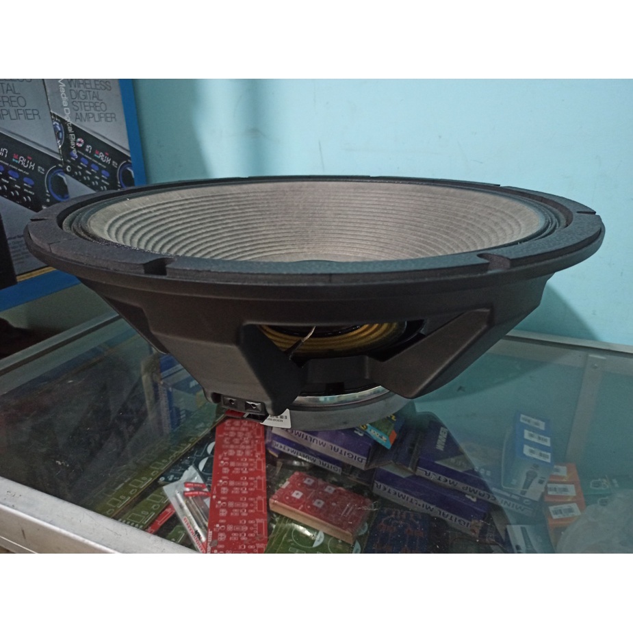 PROFESIONAL LOAD SPEAKER JBL 2241H 1600W MID LOW 18 INCH