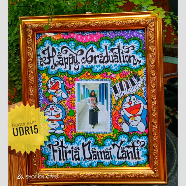 

Doodle wisudah. Kado wisudah unik. Kado wisudah istimewa