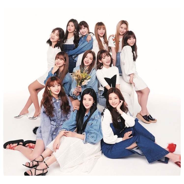 [BOOKED] Lightstick IZ*ONE