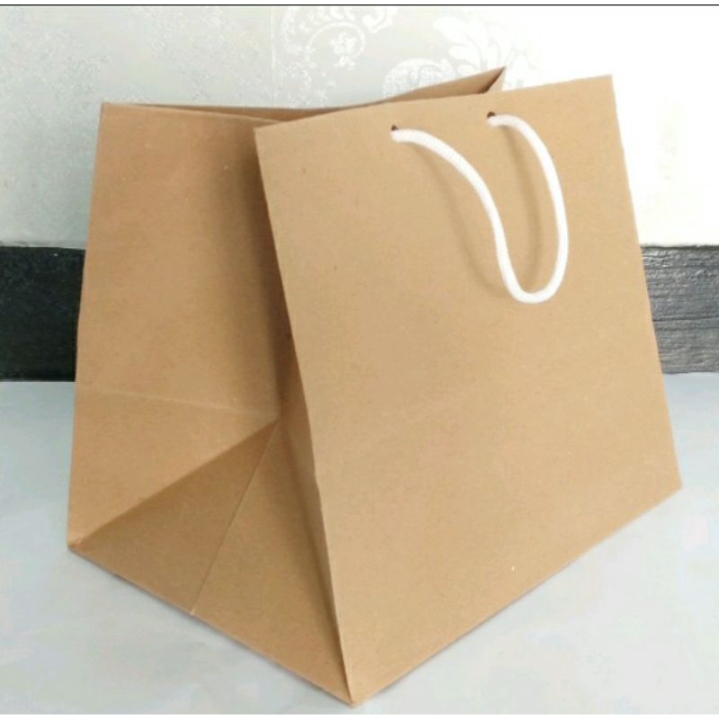 

[PEMBELIAN PER LUSIN] PAPERBAG POLOS COKLAT KRAFT BENTO/ NX 28X17X22