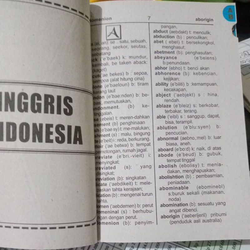 kamus lengkap 10 milliard (10×15cm)