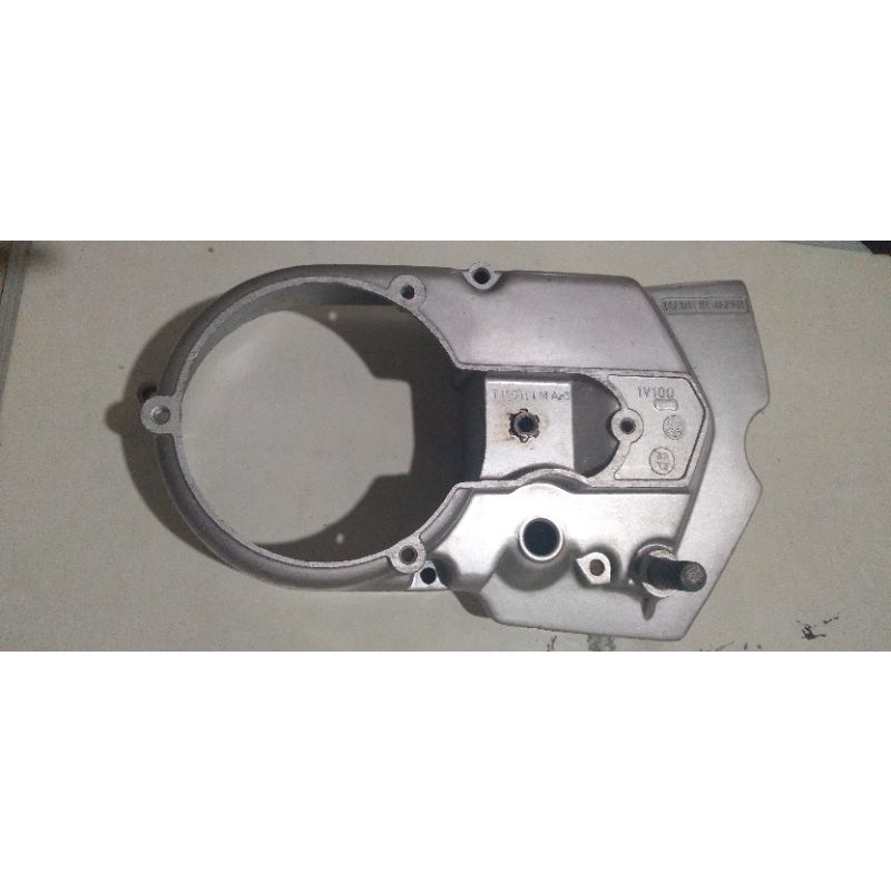 BAK MAGNIT RX 100,TUTUP MESIN KIRI RX 100,PART YAMAHA LAWAS ORIGINAL