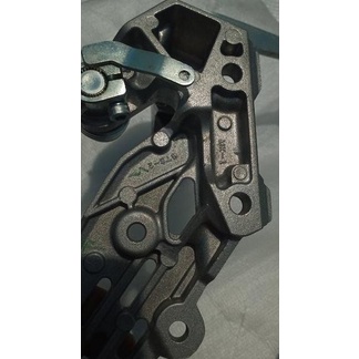 MOTOR SPAREPART MOTOR FOOTSTEP DEPAN VIXION R BT3 ORIGINAL STEP VIXION