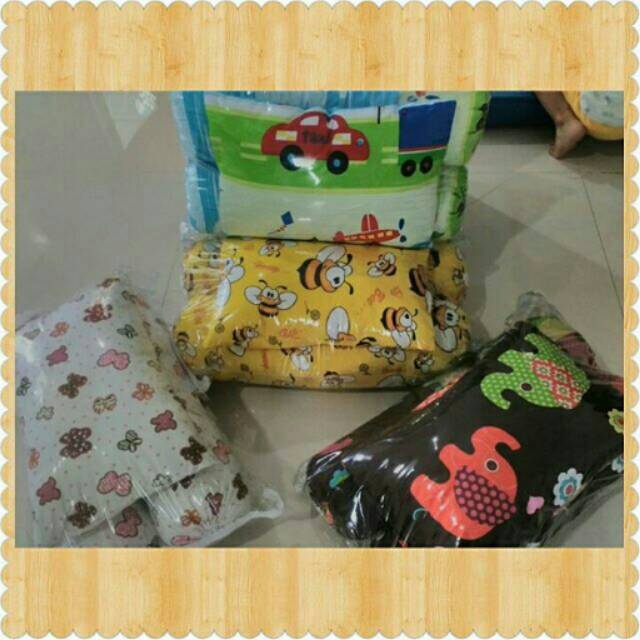 Set bantal guling bayi