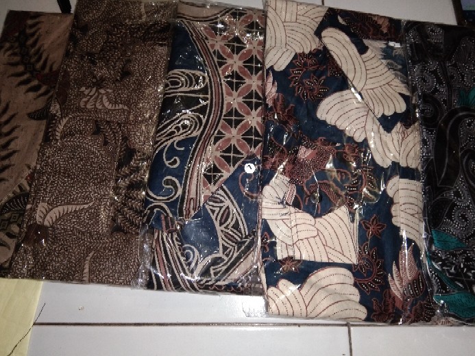 Maura Couple - Sania Ruffle Batik Couple Ori Ndoro Jowi Garansi Termurah Shopee - Batik Modern Solo