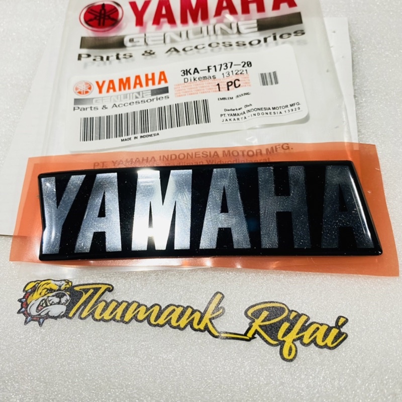EMBLEM COVER SIDE DOP AKI 2002 SILVER  HIJAU RX KING ORIGINAL  3KA-F1737-20
