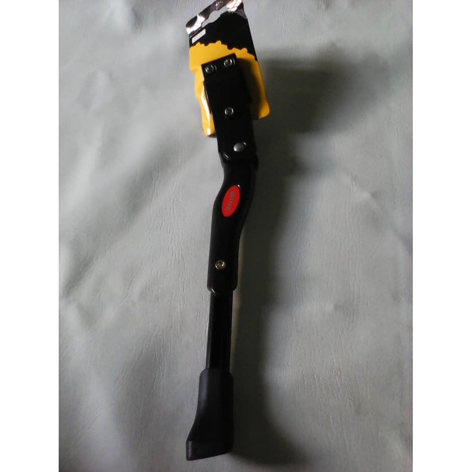 Standar Sepeda Samping United