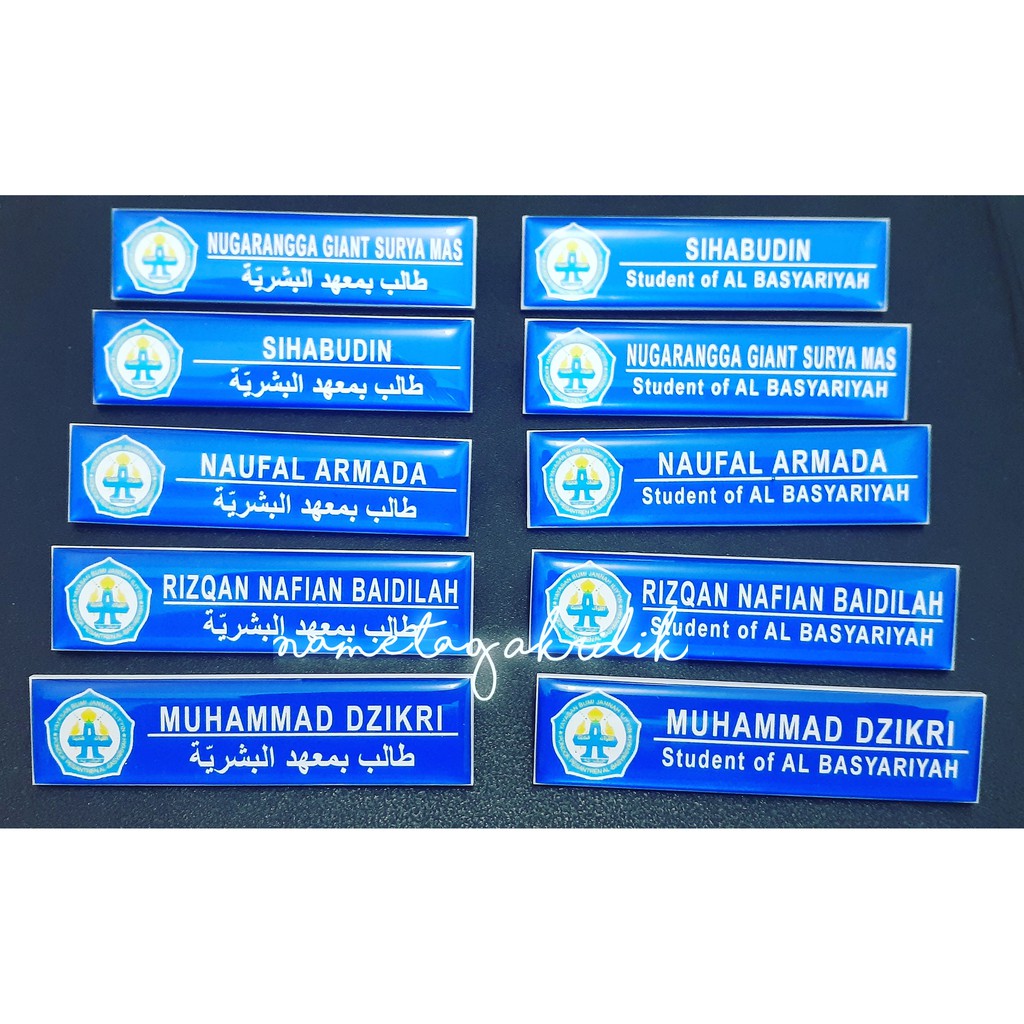 

Nametag, Papan Nama Dada, Peniti