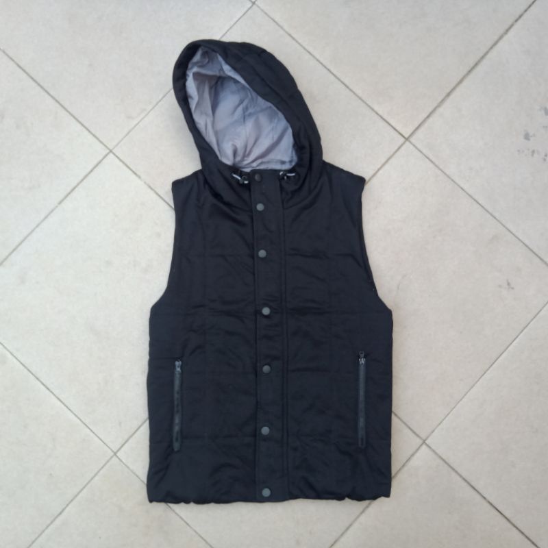 Vest rompi bulang GU by uniqlo original