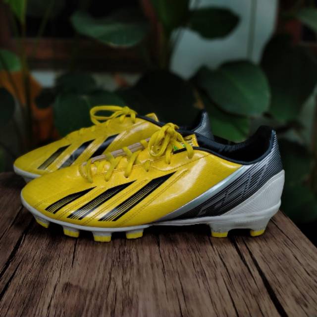 Adidas f10 FG