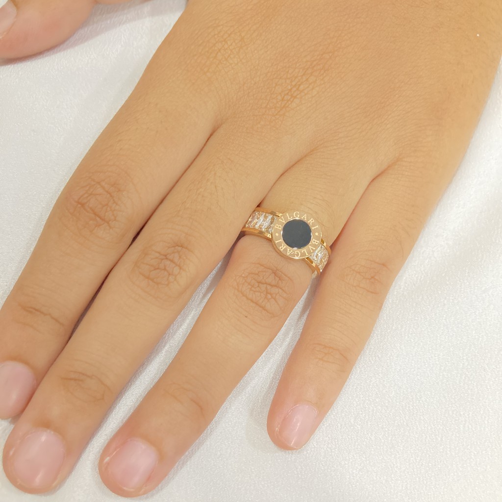 Cincin Titanium Perhiasan Wanita Anti Karat