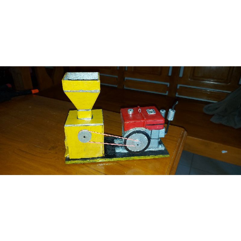 DIESEL MINIATUR DAN SELEP PADI BISA DI ENGKOL