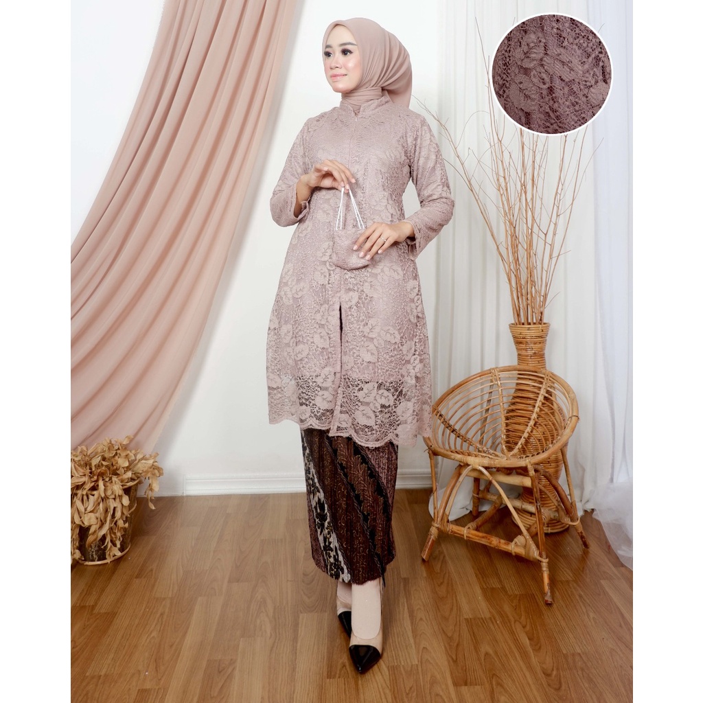 Kadai.baju / Setelan kebaya brukat busui / Kebaya modern / Kebaya brukat / Kebaya Favorite