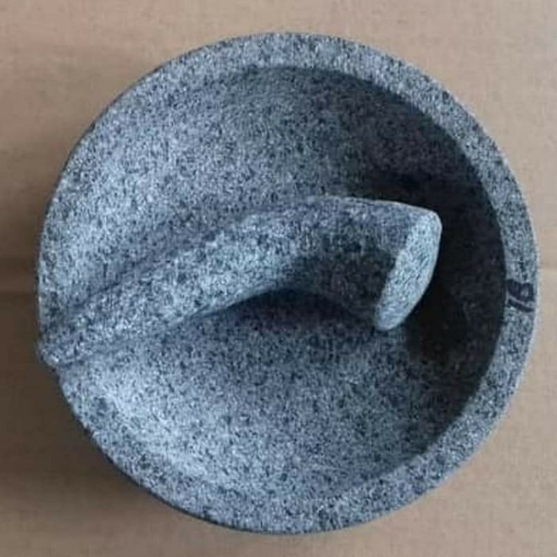 Cobek Batu Asli  /cobek Batu Gunung Asli + Ulekan Ukuran 16,18,20 cm