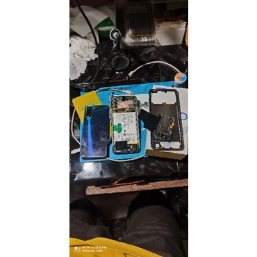 minusan hp vivo y20 ram 3/64